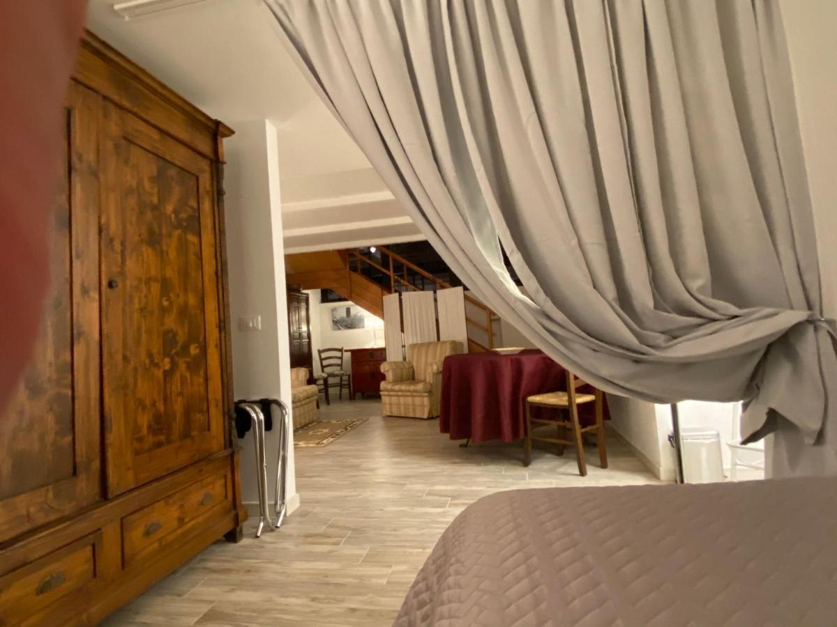 Lenzi'S Bottega And Gallery Suites Vicopisano Exterior foto